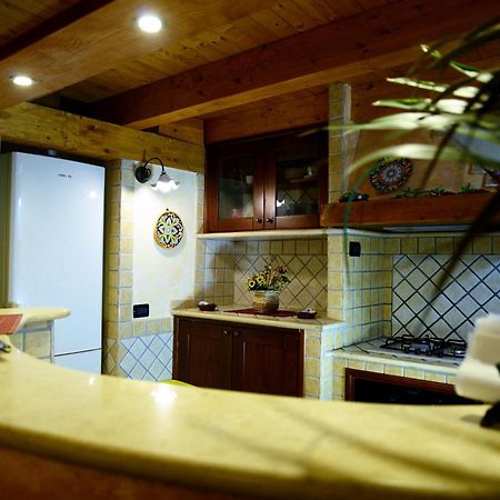 Alla Corte Dei Ventimiglia Montelepre Exteriér fotografie