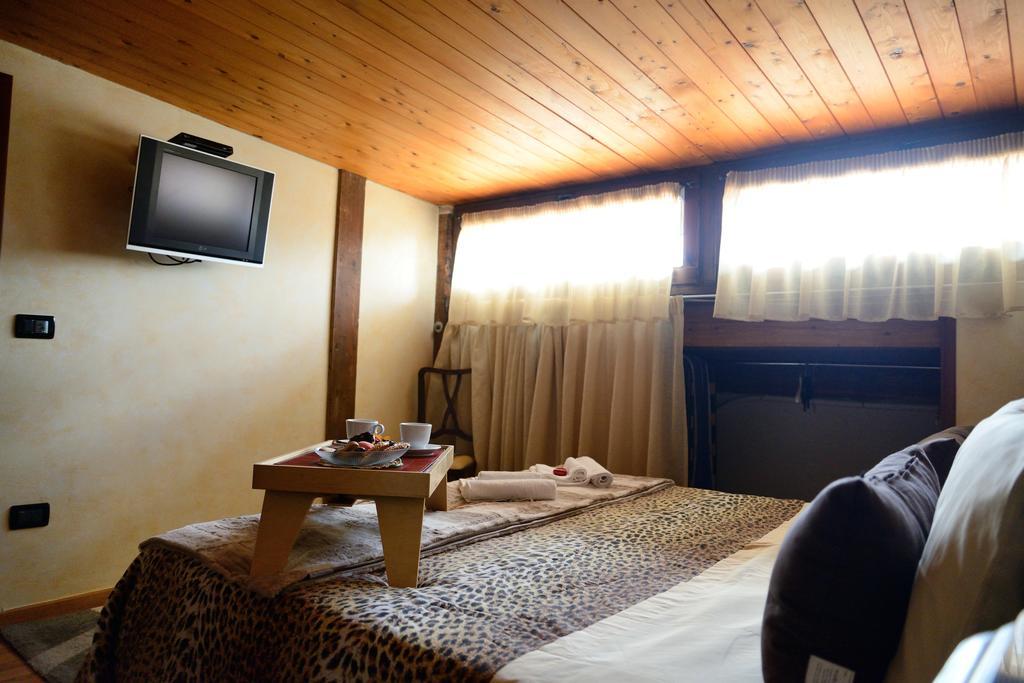 Alla Corte Dei Ventimiglia Montelepre Exteriér fotografie