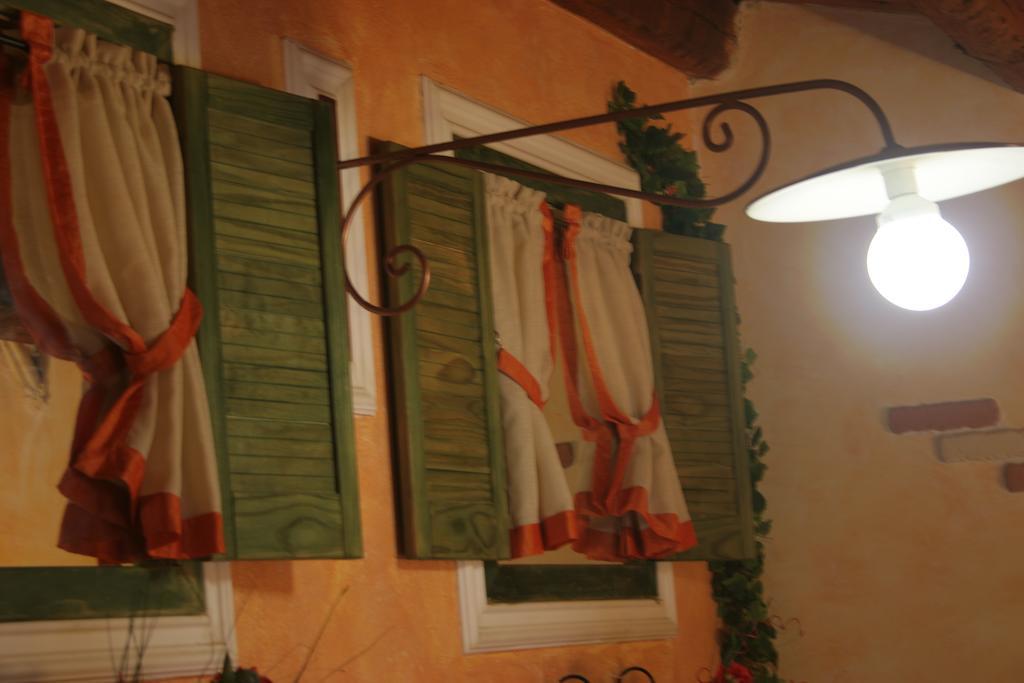 Alla Corte Dei Ventimiglia Montelepre Exteriér fotografie