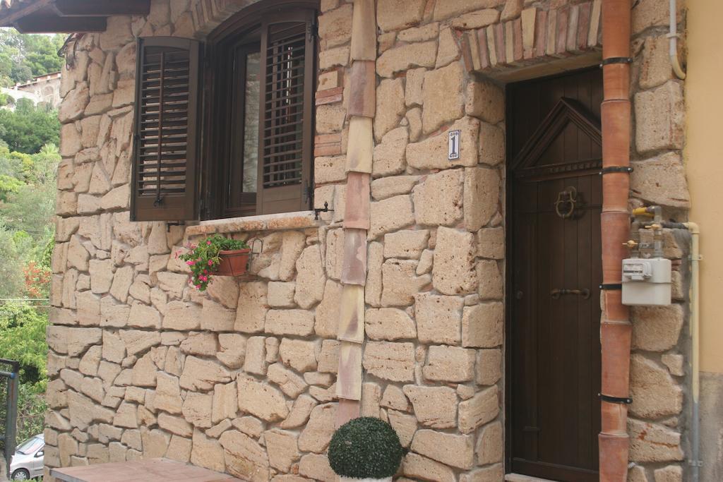 Alla Corte Dei Ventimiglia Montelepre Exteriér fotografie