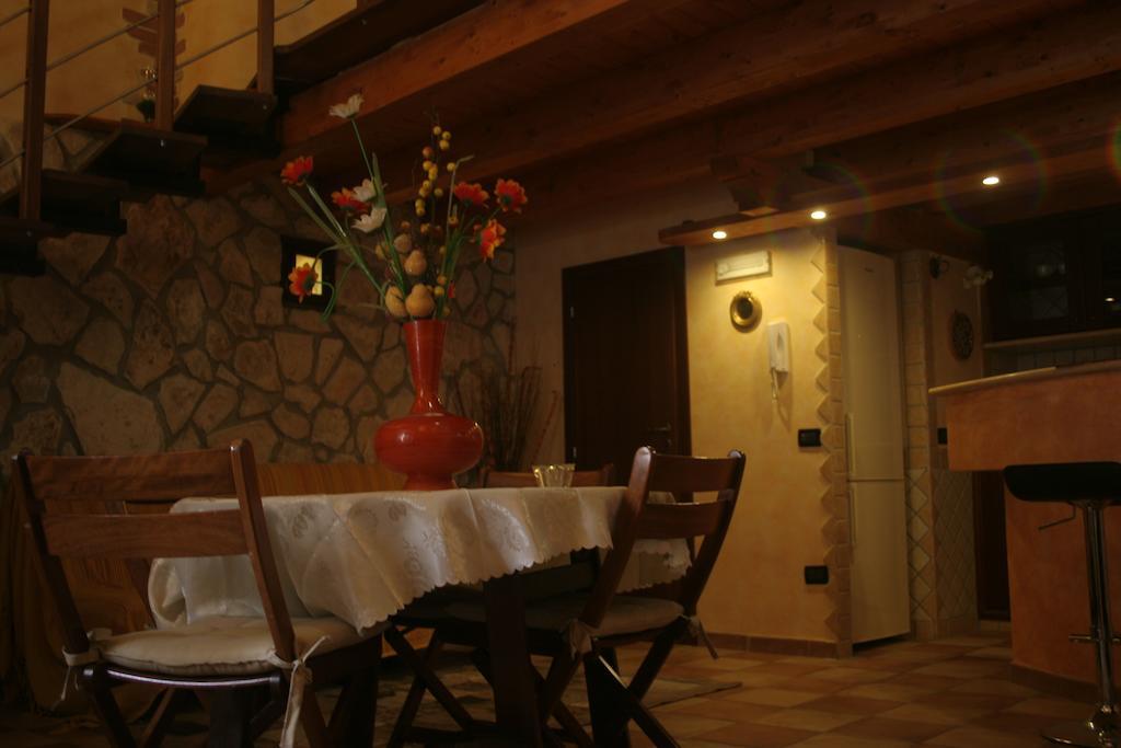 Alla Corte Dei Ventimiglia Montelepre Exteriér fotografie